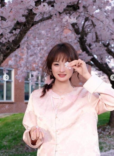 杨瀚森21岁生日 开拓者官方发推祝贺 杨瀚森21岁生日 开拓者官方发推祝贺