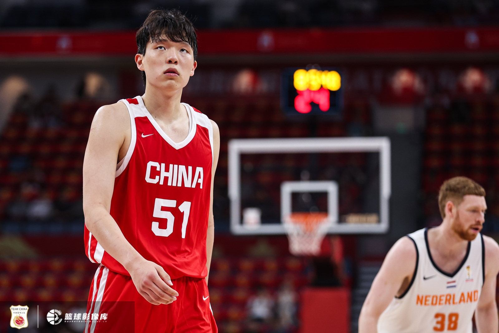 郭士强点明杨瀚森问题:归队晚配合生疏 首战13分钟9+7 郭士强点明杨瀚森问题:归队晚配合生疏 首战13分钟9+7