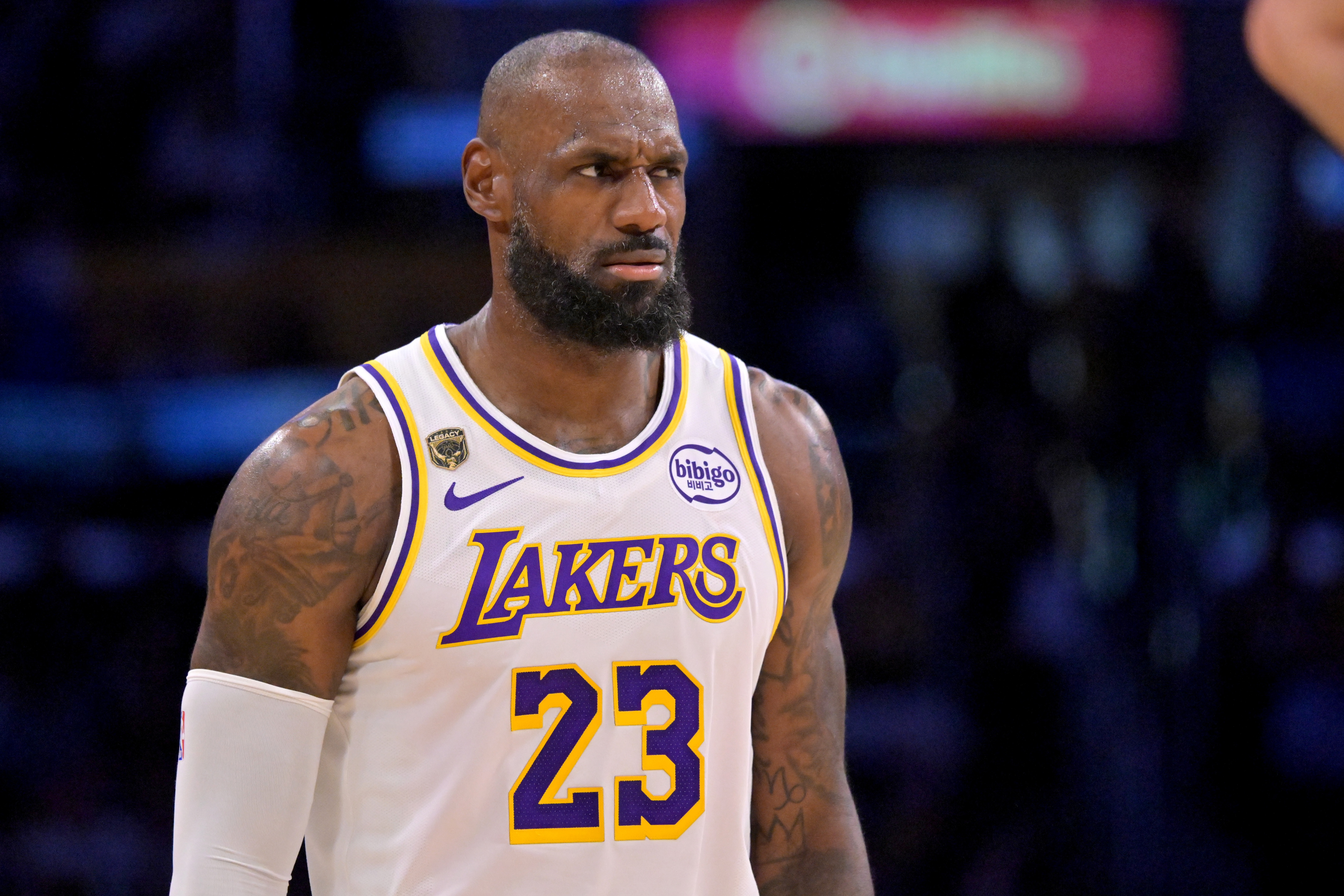 对手球队愈发确信：詹姆斯休赛期频繁现身俄亥俄州，重返骑士成头号剧本